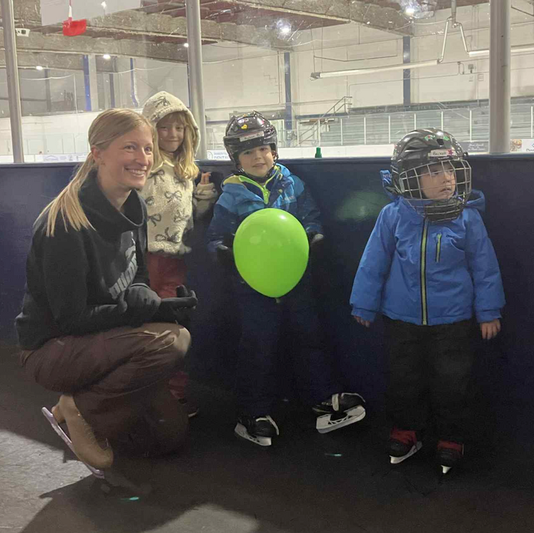 Drop-In / Pop-Up Lessons - Skating Lessons